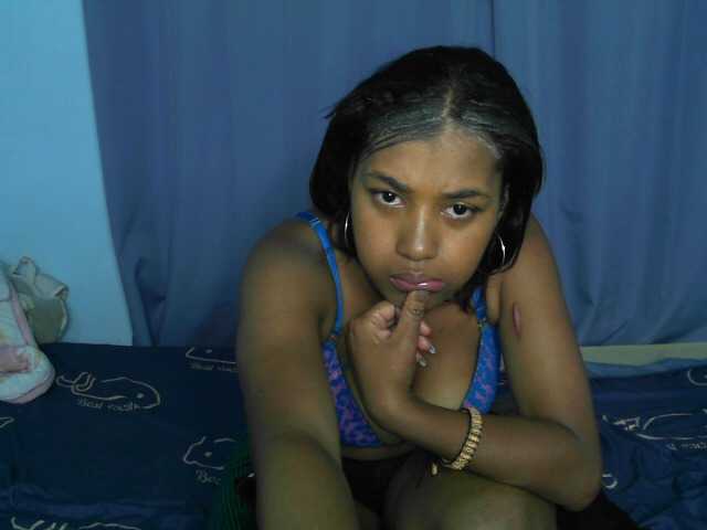 Bigasssex69, live now on BongaCams