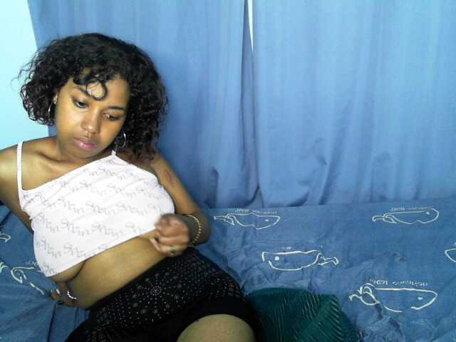 Bigasssex69 live cam on BongaCams