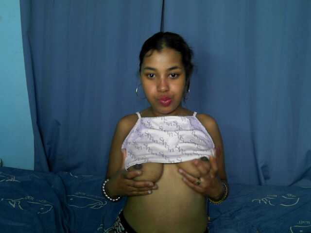 Bigasssex69 live cam on BongaCams