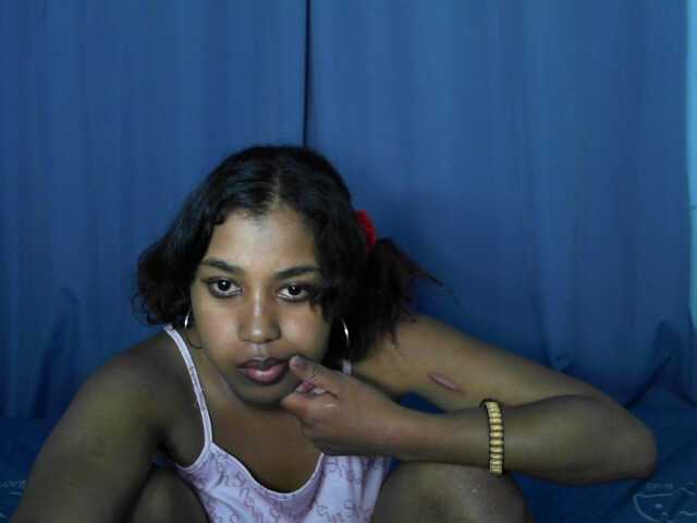 Bigasssex69 live cam on BongaCams