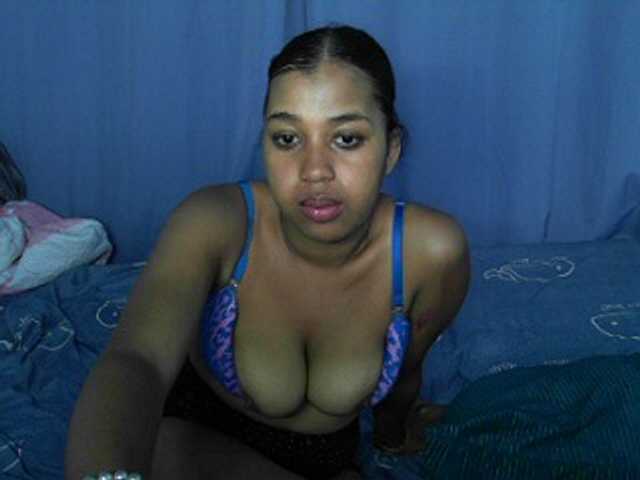 Bigasssex69 live cam on BongaCams