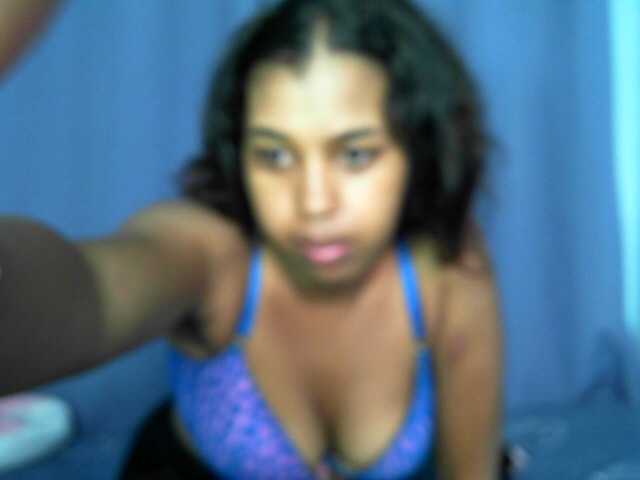 Bigasssex69 live cam preview