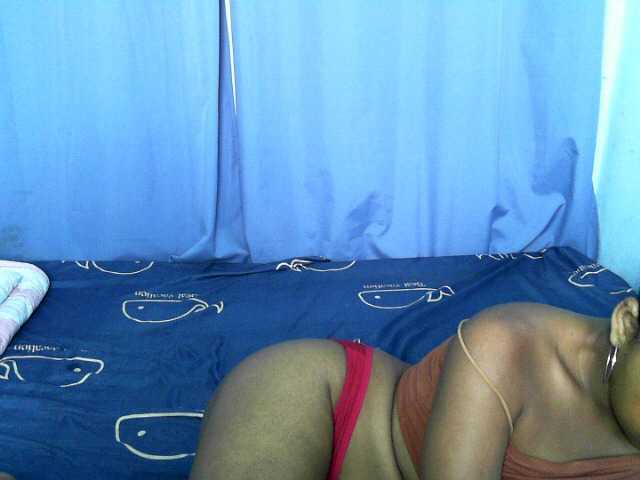 Bigasssex69 live cam preview