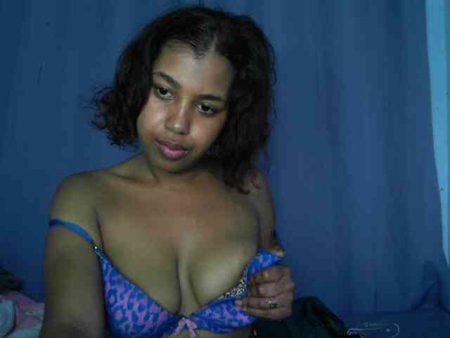 Modèle: Bigasssex69