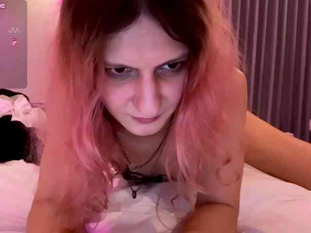 Alice-Pinkhead