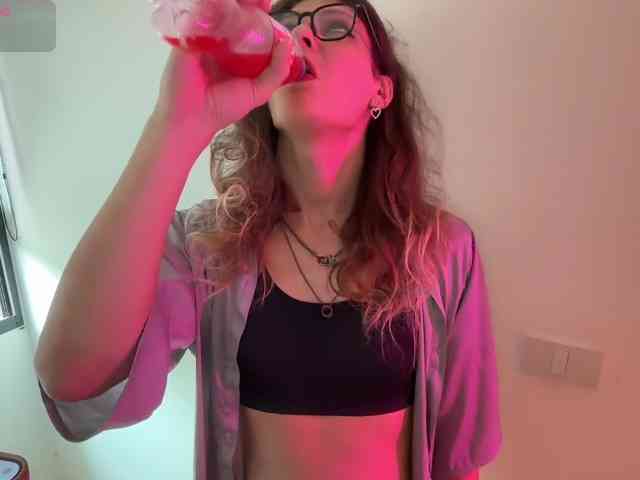 Alice-Pinkhead Sex Cam Show