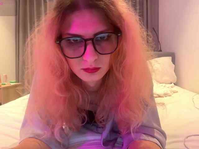 Alice-Pinkhead