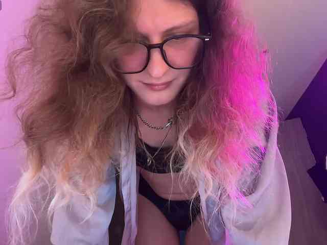 Alice-Pinkhead
