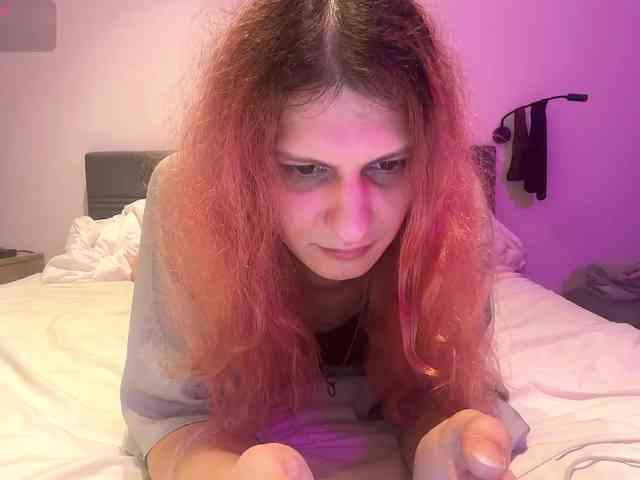 Alice-Pinkhead