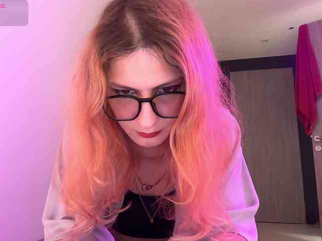 Alice-Pinkhead