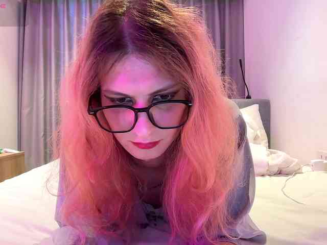 alicepinkhead
