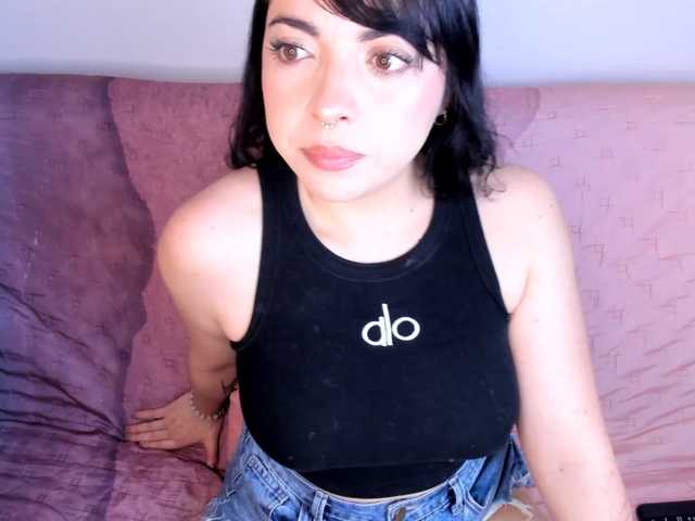 Velvetcrowe