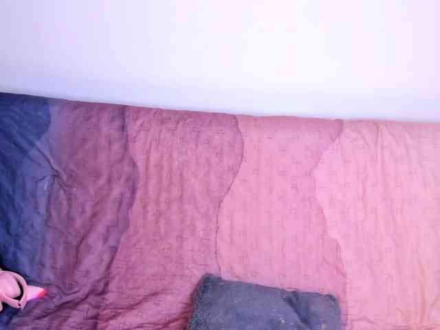 Velvetcrowe webcam