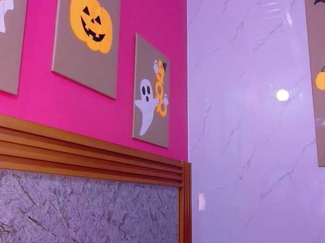friendsmom live cam preview