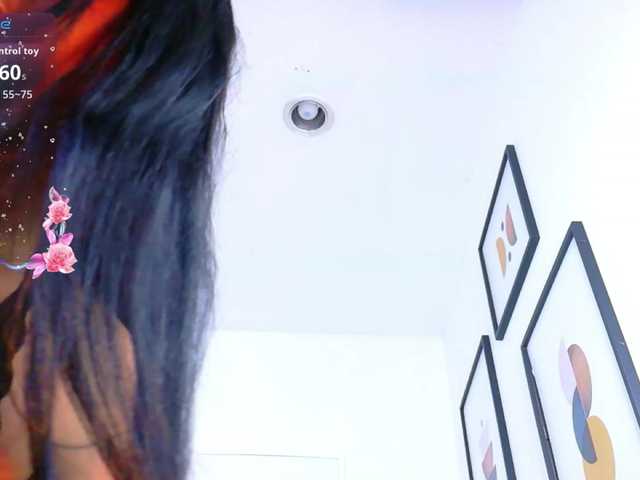 friendsmom live cam preview
