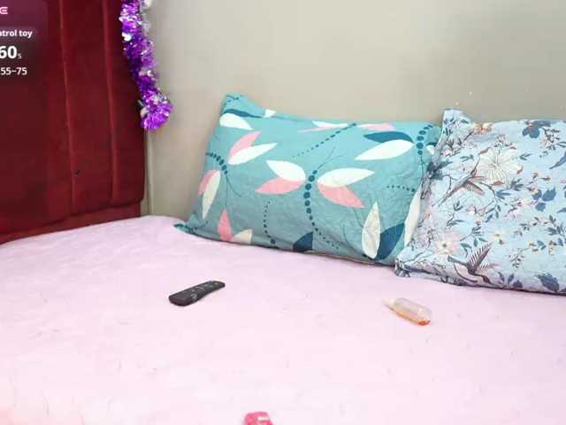 friendsmom live cam preview
