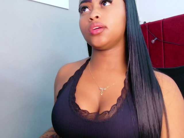 friendsmom live webcam show