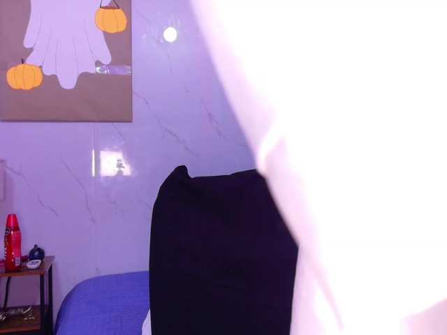 friendsmom live cam preview