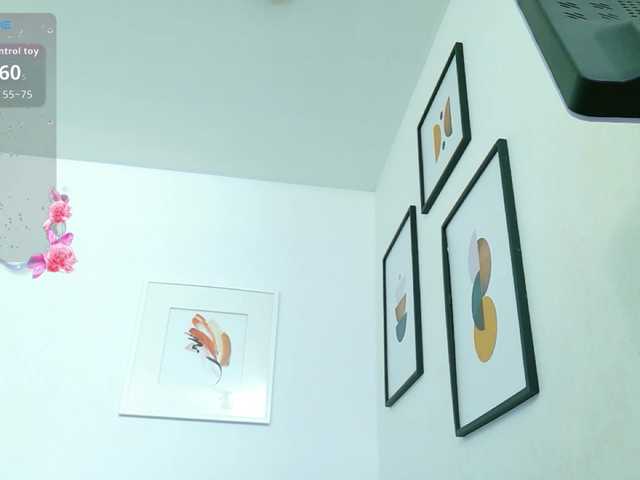 friendsmom live cam preview