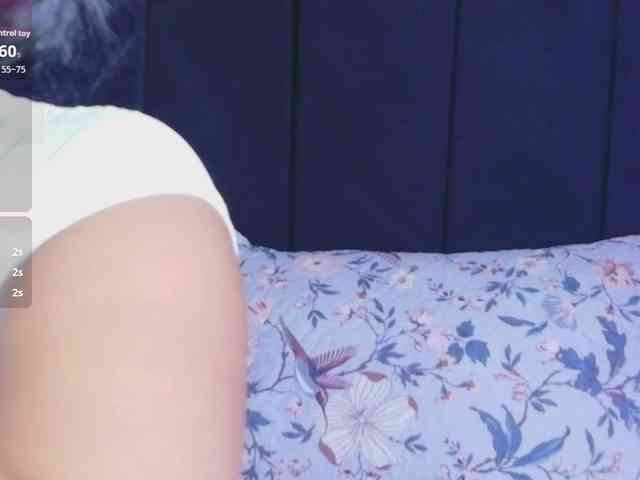 friendsmom webcam