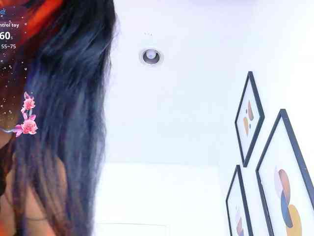 friendsmom webcam