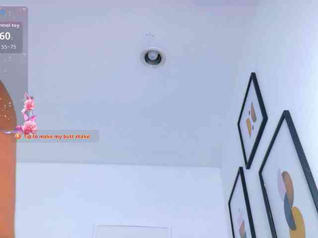 friendsmom webcam