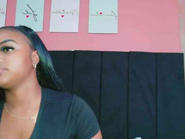 friendsmom webcam