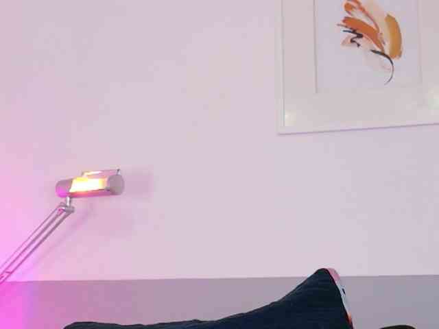 friendsmom webcam
