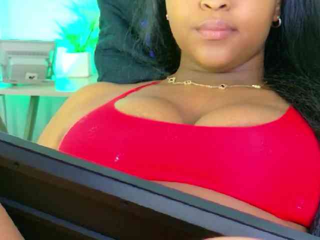 friendsmom webcam