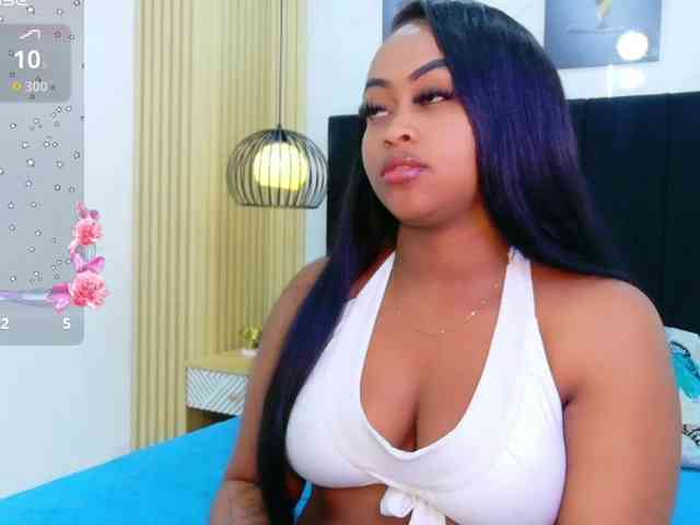 friendsmom webcam