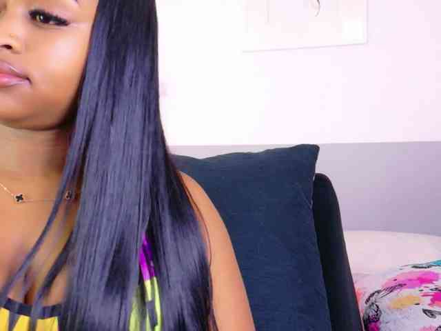 friendsmom webcam