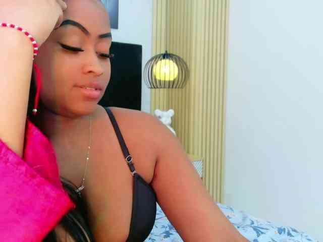 friendsmom webcam