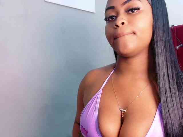 friendsmom webcam