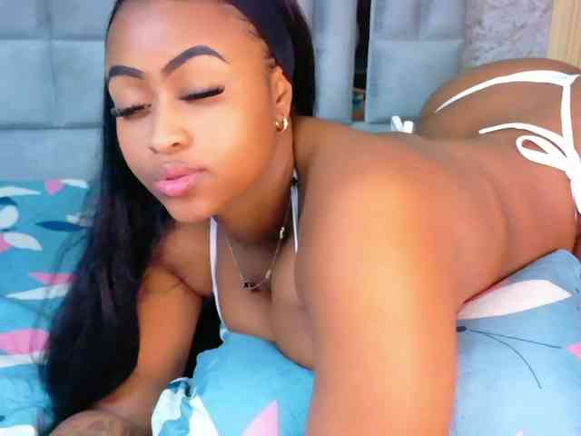 friendsmom webcam