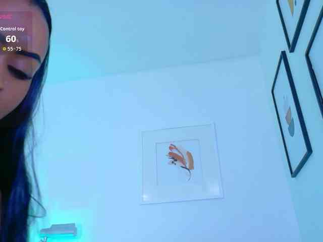 friendsmom webcam