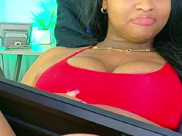 friendsmom webcam
