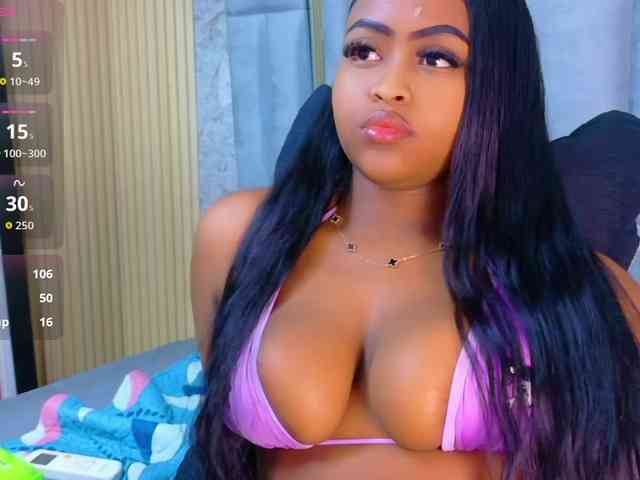 friendsmom webcam
