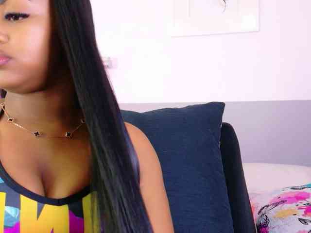 friendsmom webcam