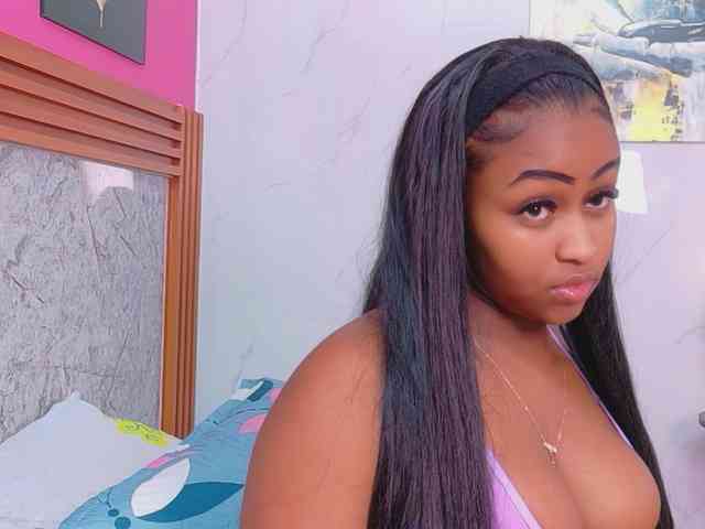 friendsmom webcam