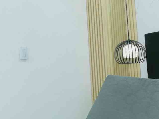 friendsmom webcam
