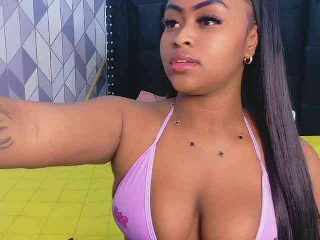 friendsmom webcam
