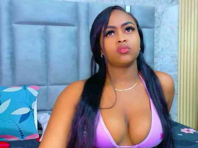 friendsmom webcam