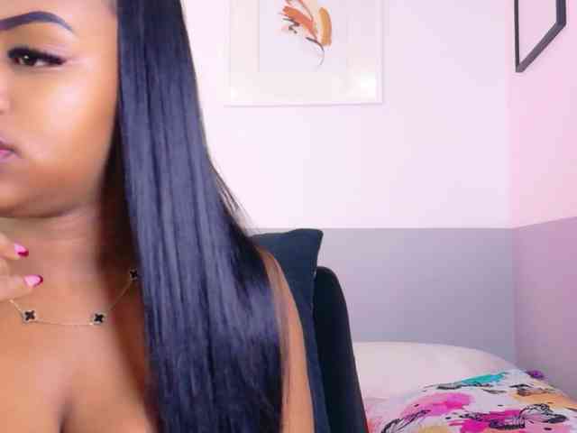 friendsmom webcam