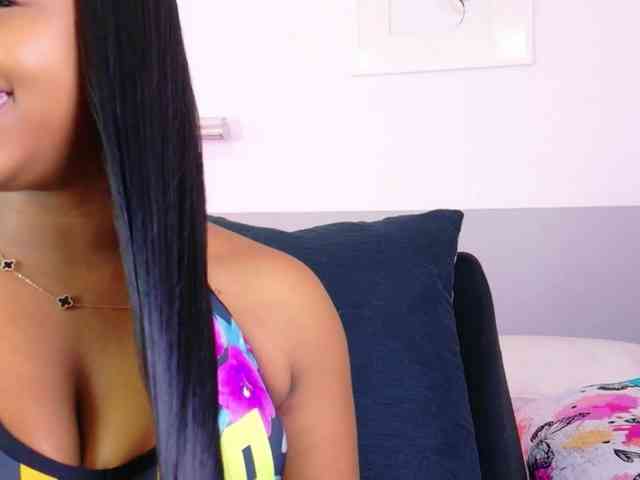 friendsmom webcam