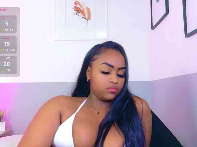 friendsmom webcam
