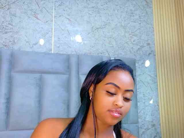 friendsmom webcam