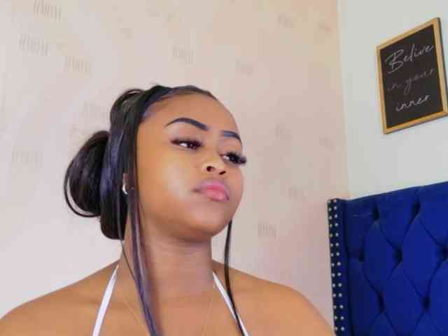 friendsmom webcam