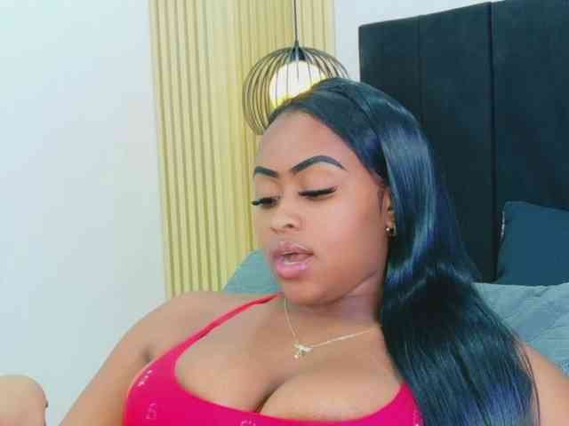 friendsmom webcam