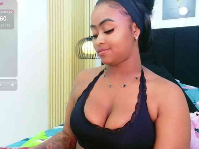 friendsmom webcam