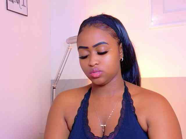 friendsmom webcam